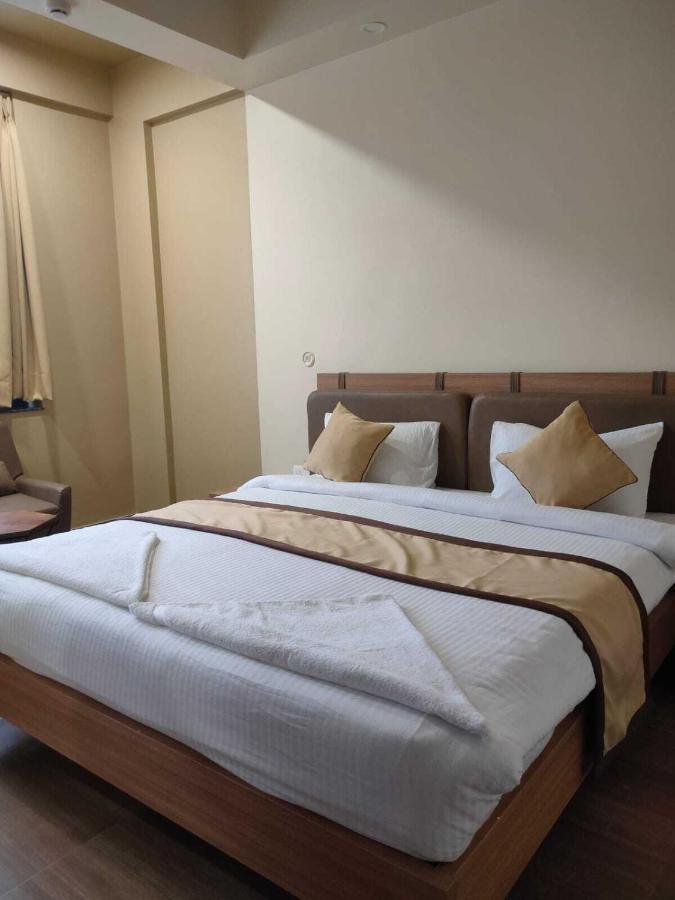 Hotel The Golf 1 Lucknow Exterior foto