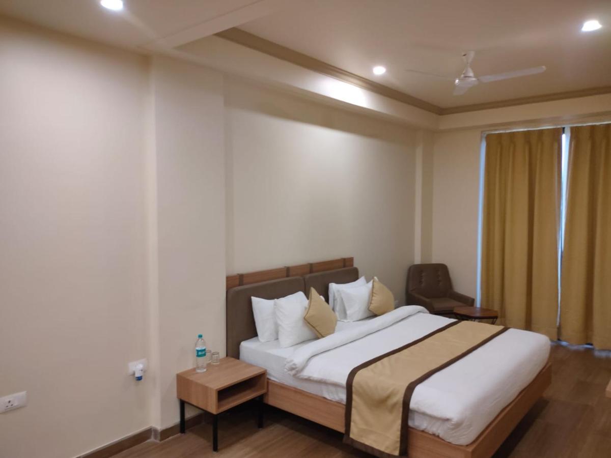 Hotel The Golf 1 Lucknow Exterior foto